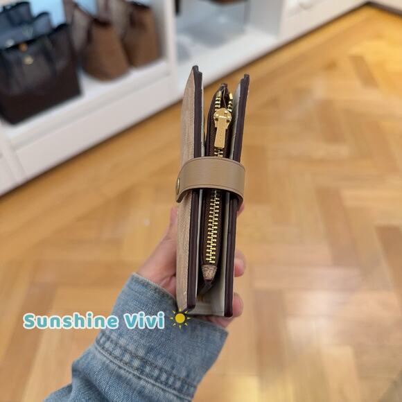 NWT Coach 2-in-1 Wallet Blocked Signature Canvas CBK54 Gold/Sand/Tan - Picture 2 of 7